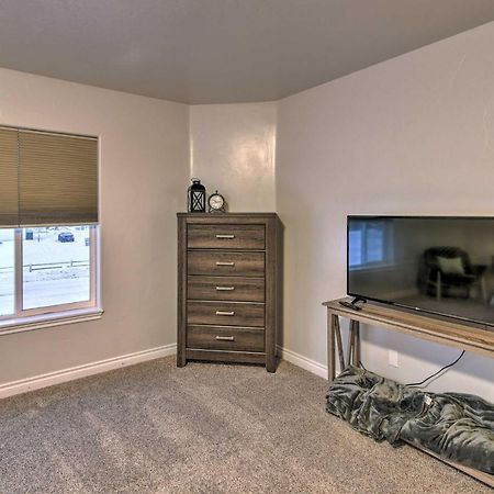 Cozy Anchorage Townhome Less Than Half Mile To Jewel Lake! المظهر الخارجي الصورة