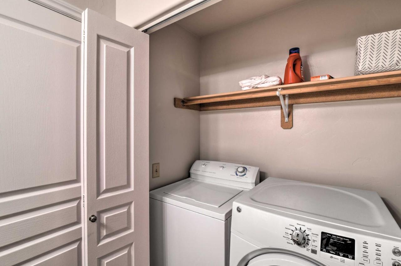 Cozy Anchorage Townhome Less Than Half Mile To Jewel Lake! المظهر الخارجي الصورة